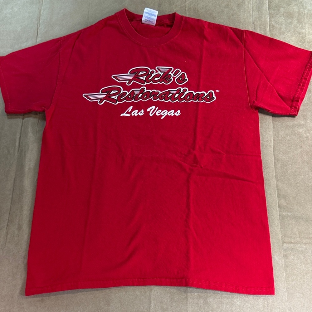 Gildan Red Graphic Short Sleeve Men's Tee - Rick’s Restorations